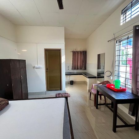 Atithya Lodge Guwahati Exterior foto