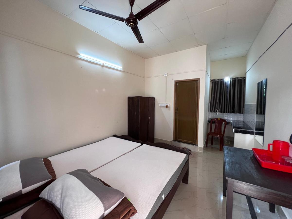 Atithya Lodge Guwahati Exterior foto