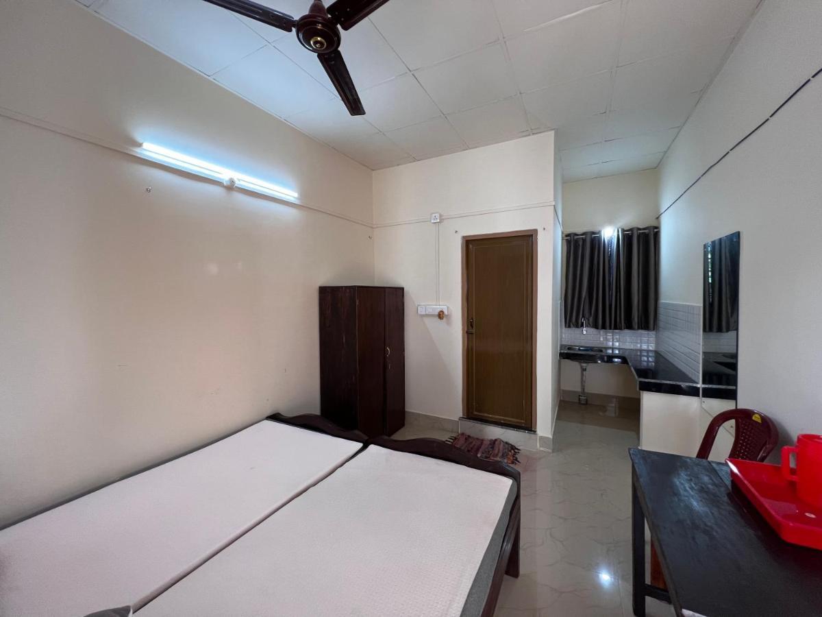 Atithya Lodge Guwahati Exterior foto