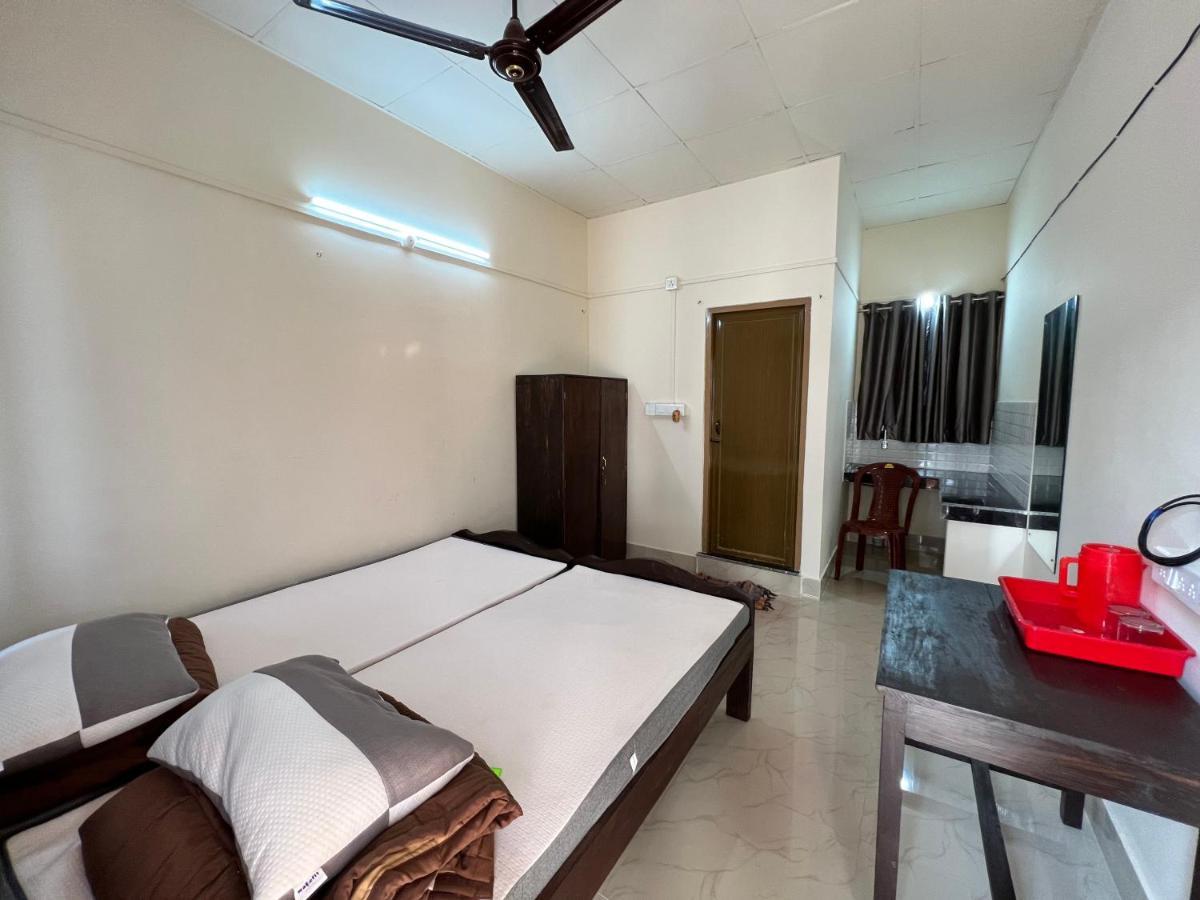 Atithya Lodge Guwahati Exterior foto