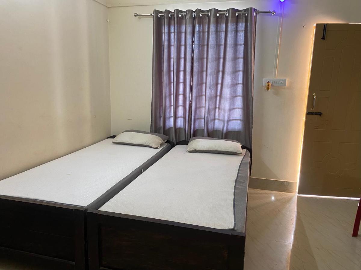 Atithya Lodge Guwahati Exterior foto